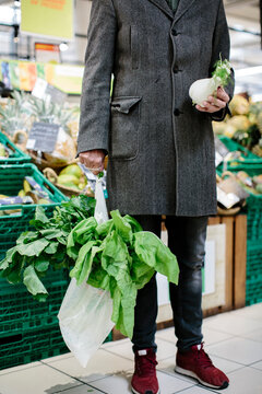 Man buying fruit