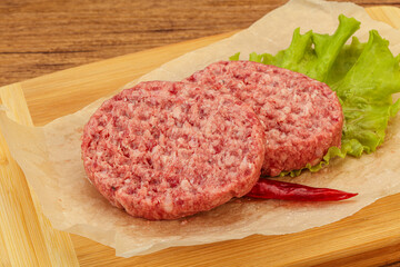 Raw beef cutlet for burger
