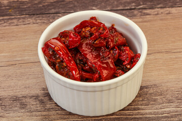 Dried tomato with olive oil