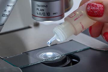 Immersion oil is used for high resolution (1000X) light microscopy work under oil immersion...