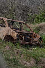 old rusty car