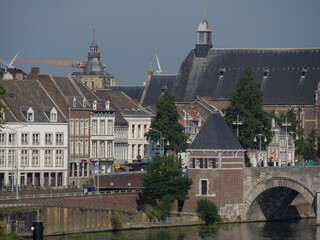 Maastricht in den Niederlanden an der Maas
