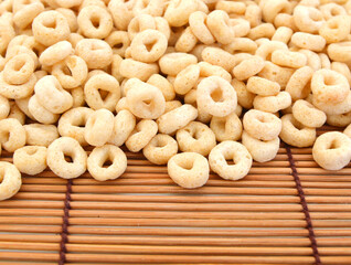healthy cereal rings on bamboo mat