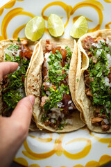 Tacos de carnitas