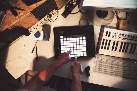 Producing electronic music