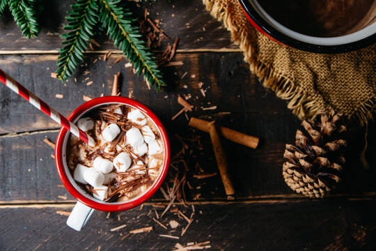 Hot cocoa with marshmallows in a Christmas setting