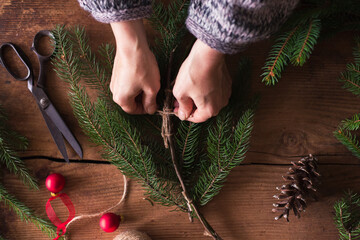Making Christmas wreath