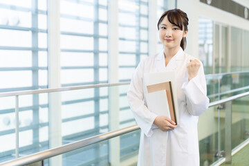 白衣の女子学生理系学生医学生wall Mural Wallpaper Murals Metamorworks