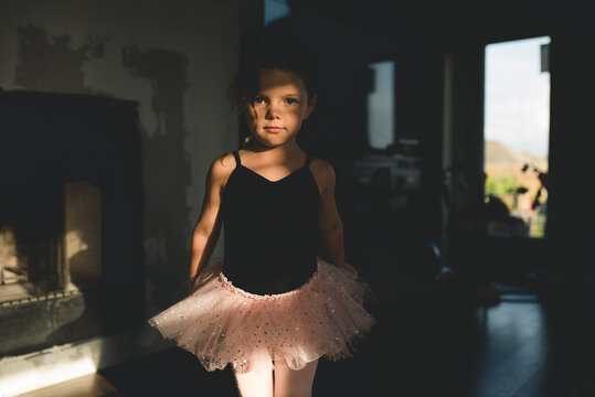 Fototapeta ballerina in the light