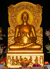 Gautama Buddha statue in Varanasi - obrazy, fototapety, plakaty