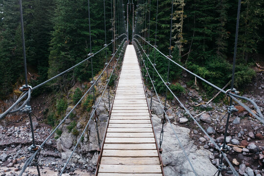 suspension bridge on wonderland trail