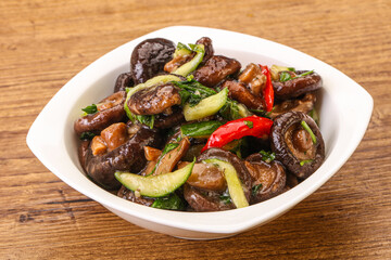Marinated shiitake mushrooms with herbs