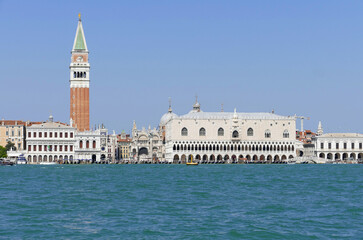 Fototapeta na wymiar Venezia San Marco Area Pic taken from a boat