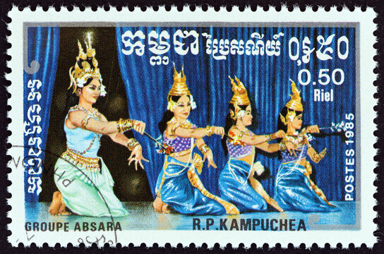 Absara group of dancers, traditional dance (Kampuchea 1985)