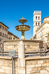 Obraz premium View at the Fountain of Comune at the place in Assisi - Italy