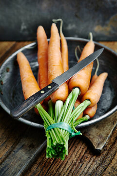 Carrots with Tops