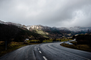 Centro de Montaña Valle del Roncal - Larra Belagúa