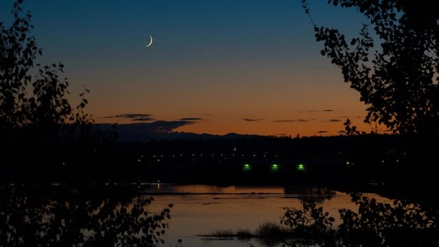 Moonset from Sunnyside looking over Olympic Mountains