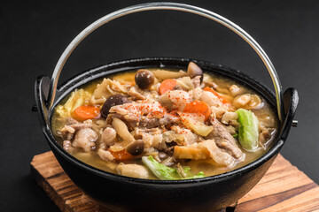 冬の定番料理　豚汁