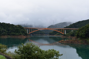 Obraz premium 宮ケ瀬湖