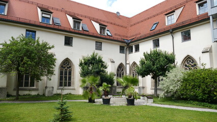 Innenhof Kreuzgang Dom Augsburg