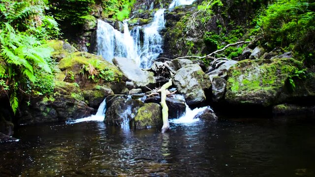 A still shot of turc waterfall in Ireland
an Amazing multi waterfall next to unbelievable clear water