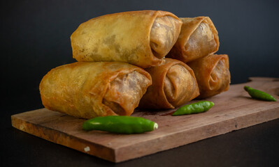 Indonesian rolls, Indonesian cuisine, Lumpia Semarang or Lunpia,