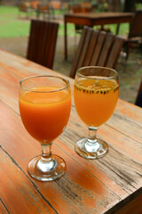 orange juice and passion fruit juice