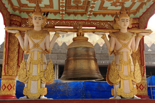  Global Vipassana Pagoda, Buddhist Meditation Dome Hall, Gorai, North-west of Mumbai, Maharashtra, India 