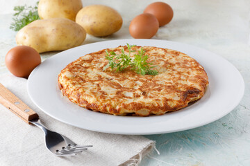 Tradiotional spanish omelette with parsley