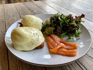 breakfast with salmon and poached egg