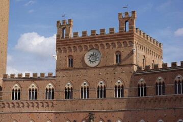 Fototapeta premium City tour in Siena, italy. 