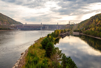 View of the hydroelectric dam on the Yenisei River