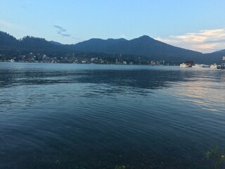 Fototapeta premium lake como country