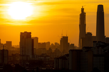 Naklejka premium View of majestic sunset over down town Kuala Lumpur, Malaysia.