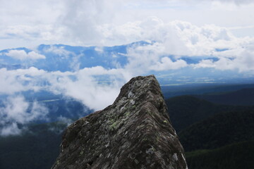 初秋の北八ヶ岳　『にゅう』山頂
