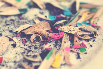 Fototapeta premium Colour pencils shavings background
