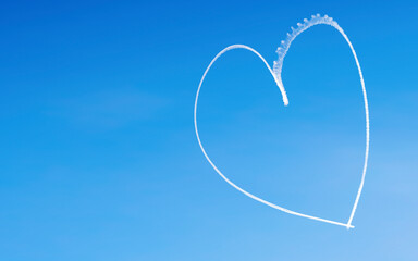Romantic heart written by an aircraft in the sky