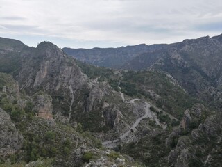 Fototapeta premium Hiking on the beautiful paths in the Sierra Nevada Mountains in Southern Spain