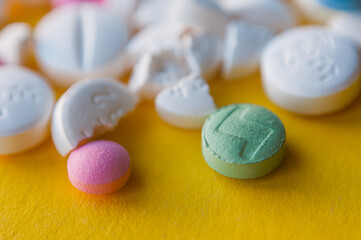 Coronovirus medicines, pills and medicines for treating patients