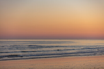 Fototapeta na wymiar Sonnenuntergang am Meer