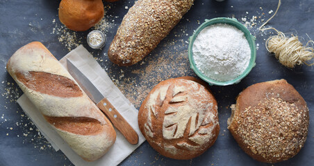 A bread for every occasion, made of wholemeal or white flour.