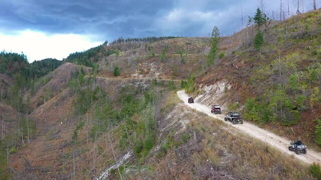 Atv 4x4 in the mountains 