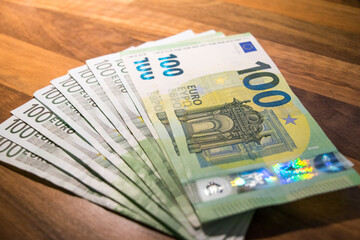 One Thousand Euros - 1000€