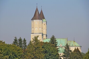 Jarosław Ratusz Kamienica Orsettich, Studnia, Zabytki Klasztor Wieże © woodyd