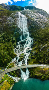 Langfoss (Langfossen) is the fifth highest waterfall in Norway.