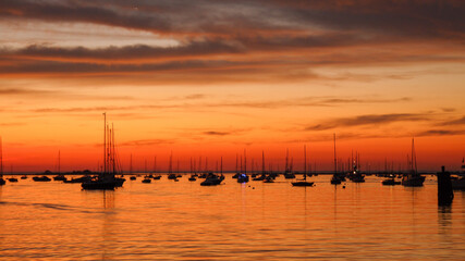 Fototapeta na wymiar Sunset at Port Jefferson