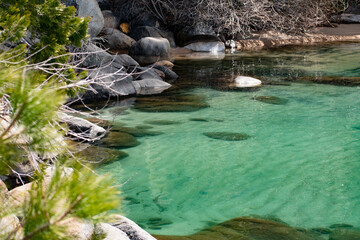 beautiful clear lake tahoe harbor