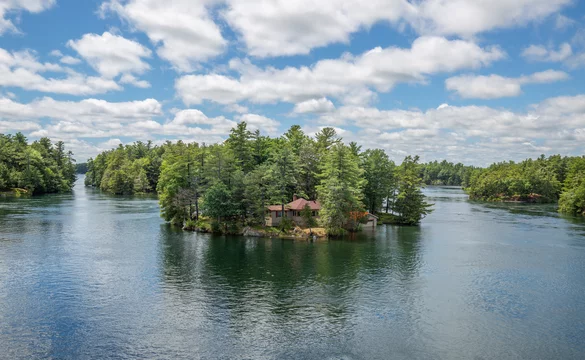 Les Mille-Îles, Ontario - Adobe Stock