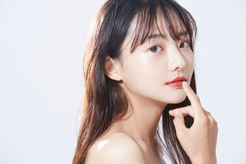 美しい女性のビューティーポートレート